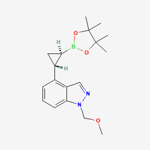 molecular formula C18H25BN2O3 B15307805 1-(Methoxymethyl)-4-(rac-(1R,2R)-2-(4,4,5,5-tetramethyl-1,3,2-dioxaborolan-2-yl)cyclopropyl)-1H-indazole 