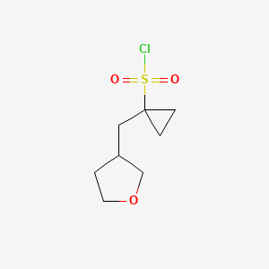 molecular formula C8H13ClO3S B15309181 1-[(Oxolan-3-yl)methyl]cyclopropane-1-sulfonyl chloride 