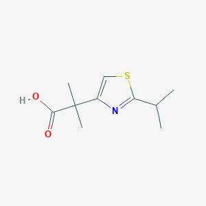 molecular formula C10H15NO2S B15309797 2-(2-Isopropylthiazol-4-yl)-2-methylpropanoic acid 