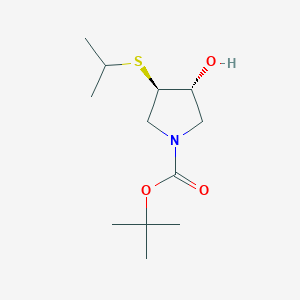 tert-butyl (3R,4R)-3-hydroxy-4-(propan-2-ylsulfanyl)pyrrolidine-1-carboxylate