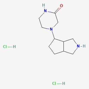 molecular formula C11H21Cl2N3O B1531560 4-{Octahydrocyclopenta[c]pyrrol-4-yl}piperazin-2-one dihydrochloride CAS No. 2097969-92-9