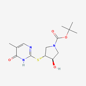 molecular formula C14H21N3O4S B1531855 叔丁基 (3R,4R)-3-羟基-4-[(4-羟基-5-甲基嘧啶-2-基)硫代]吡咯烷-1-羧酸酯 CAS No. 2290837-79-3