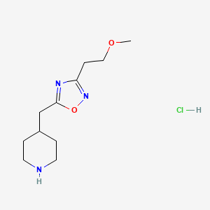 4-{[3-(2-Methoxyethyl)-1,2,4-oxadiazol-5-yl]methyl}piperidinehydrochloride