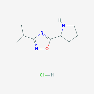 molecular formula C9H16ClN3O B1531997 3-Isopropyl-5-pyrrolidin-2-yl-1,2,4-oxadiazole hydrochloride CAS No. 1185170-55-1