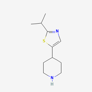 molecular formula C11H18N2S B15322612 4-[2-(Propan-2-yl)-1,3-thiazol-5-yl]piperidine 