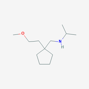 molecular formula C12H25NO B15328357 n-((1-(2-Methoxyethyl)cyclopentyl)methyl)propan-2-amine 