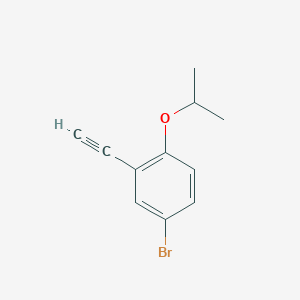 molecular formula C11H11BrO B15339698 4-Bromo-2-ethynyl-1-isopropoxybenzene 