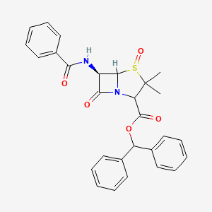 molecular formula C28H26N2O5S B15353608 benzhydryl (6R)-6-benzamido-3,3-dimethyl-4,7-dioxo-4lambda4-thia-1-azabicyclo[3.2.0]heptane-2-carboxylate 