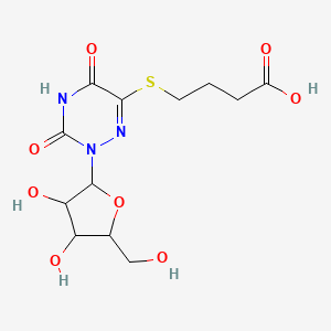 4-[[2-[3,4-Dihydroxy-5-(hydroxymethyl)oxolan-2-yl]-3,5-dioxo-1,2,4-triazin-6-yl]sulfanyl]butanoic acid