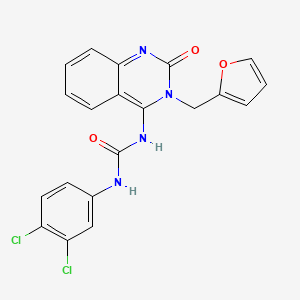 molecular formula C20H14Cl2N4O3 B15394358 (E)-1-(3,4-dichlorophenyl)-3-(3-(furan-2-ylmethyl)-2-oxo-2,3-dihydroquinazolin-4(1H)-ylidene)urea 