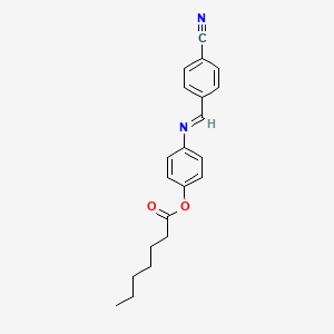 4-{(E)-[(4-Cyanophenyl)methylidene]amino}phenyl heptanoate