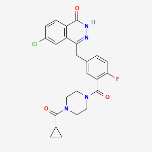 6-chloro-4-[[3-[4-(cyclopropanecarbonyl)piperazine-1-carbonyl]-4-fluorophenyl]methyl]-2H-phthalazin-1-one