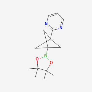 2-(3-(4,4,5,5-Tetramethyl-1,3,2-dioxaborolan-2-yl)bicyclo[1.1.1]pentan-1-yl)pyrimidine