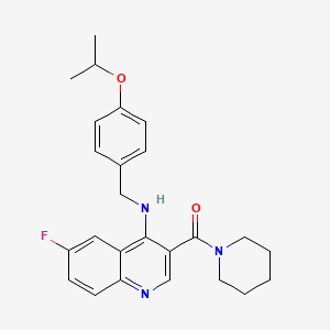 (6-Fluoro-4-{[4-(propan-2-yloxy)benzyl]amino}quinolin-3-yl)(piperidin-1-yl)methanone