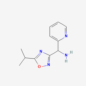 (5-Isopropyl-1,2,4-oxadiazol-3-yl)(pyridin-2-yl)methanamine