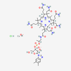 molecular formula C62H91ClCoN13O15P+ B1588477 钴(3+);[5-(5,6-二甲基苯并咪唑-1-基)-4-羟基-2-(羟甲基)氧杂环-3-基] 1-[3-[(5Z,10Z,14Z)-2,13,18-三(2-氨基-2-氧代乙基)-7,12,17-三(3-氨基-3-氧代丙基)-3,5,8,8,13,15,18,19-八甲基-1,2,7,12,17,23-六氢卟啉-3-基]丙酰氨基]丙-2-基磷酸盐；氢氧化物；盐酸盐 CAS No. 78091-12-0