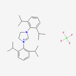 molecular formula C27H39BF4N2 B1589439 1,3-双(2,6-二异丙基苯基)-4,5-二氢咪唑铵四氟硼酸盐 CAS No. 282109-83-5