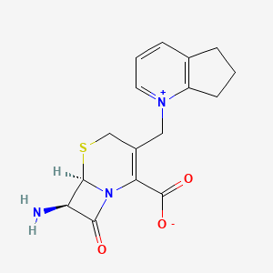 molecular formula C16H17N3O3S B1590605 (6R,7R)-7-amino-3-(6,7-dihydro-5H-cyclopenta[b]pyridin-1-ium-1-ylmethyl)-8-oxo-5-thia-1-azabicyclo[4.2.0]oct-2-ene-2-carboxylate CAS No. 87314-56-5