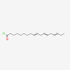 molecular formula C18H29ClO B1595258 9,12,15-十八碳三烯酰氯，(9Z,12Z,15Z)- CAS No. 59044-29-0