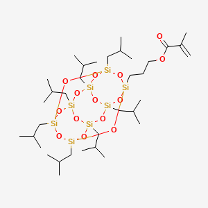 molecular formula C35H74O14Si8 B1599088 Pss-(1-propylmethacrylate)-heptaisobuty& CAS No. 307531-94-8
