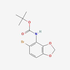 molecular formula C12H14BrNO4 B1603722 叔丁基（5-溴苯并[d][1,3]二氧戊-4-基）氨基甲酸酯 CAS No. 401811-77-6