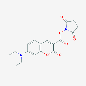 molecular formula C18H18N2O6 B160613 2,5-二氧代吡咯烷-1-基 7-(二乙氨基)-2-氧代-2H-色烯-3-羧酸酯 CAS No. 139346-57-9