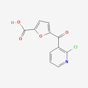 molecular formula C11H6ClNO4 B1613839 5-(2-クロロニコチノイル)-2-フロイル酸 CAS No. 914203-45-5