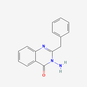 molecular formula C15H13N3O B1618730 3-Amino-2-bencil-3,4-dihidroquinazolin-4-ona CAS No. 74772-59-1