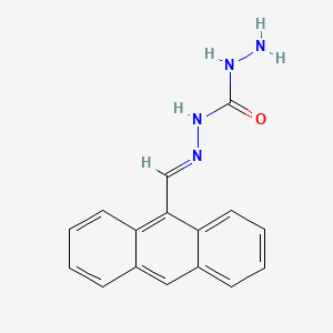 molecular formula C16H14N4O B1638857 1-Amino-3-[(E)-anthracen-9-ylmethylideneamino]urea 