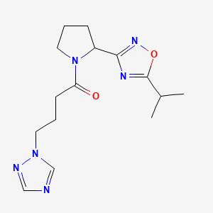 molecular formula C15H22N6O2 B1651995 1-{2-[5-(propan-2-yl)-1,2,4-oxadiazol-3-yl]pyrrolidin-1-yl}-4-(1H-1,2,4-triazol-1-yl)butan-1-one CAS No. 1376012-23-5