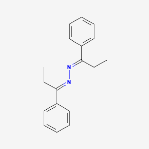 molecular formula C18H20N2 B1653170 (E)-1-phenyl-N-[(E)-1-phenylpropylideneamino]propan-1-imine CAS No. 17745-97-0