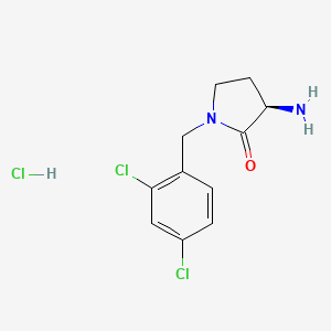 molecular formula C11H13Cl3N2O B1654344 (r)-3-Amino-1-(2,4-dichlorobenzyl) pyrrolidin-2-one hcl CAS No. 2221988-68-5