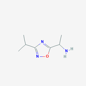 molecular formula C7H13N3O B1661690 1-(3-Isopropyl-1,2,4-oxadiazol-5-yl)ethanamine CAS No. 936940-50-0