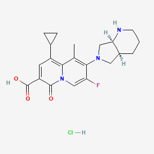 molecular formula C21H25ClFN3O3 B1664765 4H-喹喔啉-3-羧酸，1-环丙基-7-氟-9-甲基-8-((4aS,7aS)-八氢-6H-吡咯并(3,4-b)吡啶-6-基)-4-氧代-，单盐酸盐 CAS No. 181141-52-6