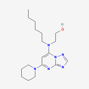 molecular formula C18H30N6O B1666075 乙醇，2-(己基(5-(1-哌啶基)(1,2,4)三唑并(1,5-a)嘧啶-7-基)氨基)- CAS No. 100557-07-1