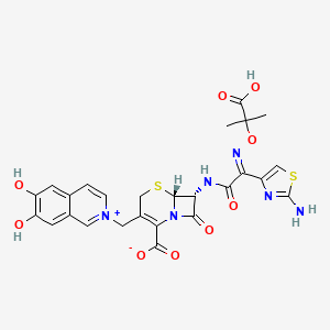 molecular formula C26H24N6O9S2 B1667346 (6R,7R)-7-[[(2E)-2-(2-氨基-1,3-噻唑-4-基)-2-(2-羧基丙烷-2-氧代亚氨基)乙酰基]氨基]-3-[(6,7-二羟基异喹啉-2-鎓-2-基)甲基]-8-氧代-5-噻-1-氮杂双环[4.2.0]辛-2-烯-2-羧酸酯 CAS No. 119068-46-1