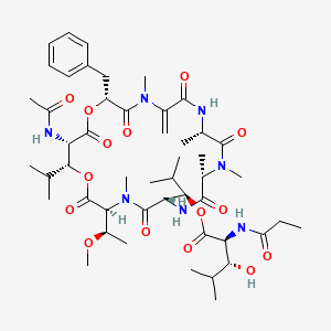 molecular formula C49H75N7O15 B1674037 [(1R)-1-[(3S,6S,9S,12S,18R,21S,22R)-21-乙酰氨基-18-苄基-3-[(1R)-1-甲氧基乙基]-4,9,10,12,16-五甲基-15-亚甲基-2,5,8,11,14,17,20-七氧代-22-丙烷-2-基-1,19-二氧杂-4,7,10,13,16-五氮杂环二十二烷-6-基]-2-甲基丙基] (2S,3R)-3-羟基-4-甲基-2-(丙酰氨基)戊酸酯 CAS No. 107530-18-7