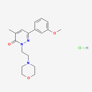 molecular formula C18H24ClN3O3 B1680276 3(2H)-吡啶并氮酮，6-(间甲氧基苯基)-4-甲基-2-(2-吗啉基乙基)-，盐酸盐 CAS No. 13299-99-5