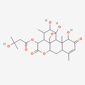 B1681058 (4,5,17-Trihydroxy-6,14,18-trimethyl-9,16-dioxo-3,10-dioxapentacyclo[9.8.0.01,7.04,19.013,18]nonadec-14-en-8-yl) 3-hydroxy-3-methylbutanoate CAS No. 74156-49-3
