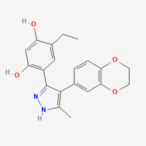 molecular formula C20H20N2O4 B1684014 4-[4-(2,3-Dihydro-1,4-benzodioxin-6-YL)-3-methyl-1H-pyrazol-5-YL]-6-ethylbenzene-1,3-diol CAS No. 171009-07-7