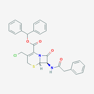 molecular formula C29H25ClN2O4S B021998 (6R,7R)-二苯甲基 3-(氯甲基)-8-氧代-7-(2-苯乙酰氨基)-5-硫代-1-氮杂双环[4.2.0]辛-2-烯-2-羧酸酯 CAS No. 64308-63-0