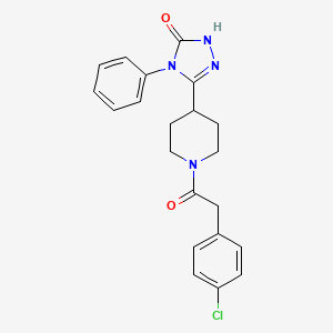 molecular formula C21H21ClN4O2 B2354009 5-{1-[(4-chlorophenyl)acetyl]piperidin-4-yl}-4-phenyl-2,4-dihydro-3H-1,2,4-triazol-3-one CAS No. 1775519-17-9
