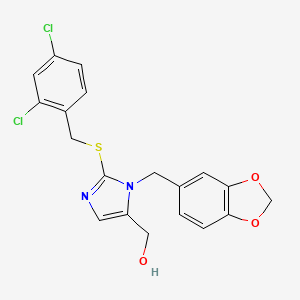 molecular formula C19H16Cl2N2O3S B2354226 (1-(苯并[d][1,3]二氧杂环-5-基甲基)-2-((2,4-二氯苄基)硫代)-1H-咪唑-5-基)甲醇 CAS No. 855130-66-4