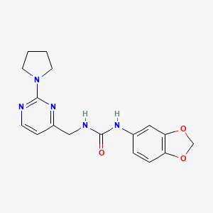 molecular formula C17H19N5O3 B2354244 1-(Benzo[d][1,3]dioxol-5-yl)-3-((2-(pyrrolidin-1-yl)pyrimidin-4-yl)methyl)urea CAS No. 1798034-70-4