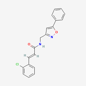 molecular formula C19H15ClN2O2 B2354837 (E)-3-(2-chlorophényl)-N-((5-phénylisoxazol-3-yl)méthyl)acrylamide CAS No. 1211946-88-1