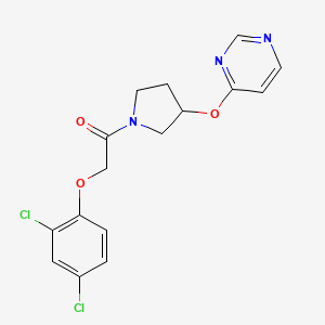 2-(2,4-Dichlorophenoxy)-1-(3-(pyrimidin-4-yloxy)pyrrolidin-1-yl)ethanone