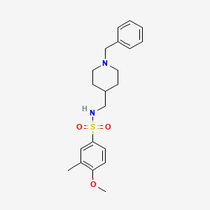 molecular formula C21H28N2O3S B2355257 N-((1-benzylpiperidin-4-yl)methyl)-4-methoxy-3-methylbenzenesulfonamide CAS No. 953260-78-1