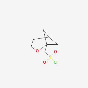 molecular formula C7H11ClO3S B2355388 2-Oxabicyclo[3.1.1]heptan-1-ylmethanesulfonyl chloride CAS No. 2416228-82-3