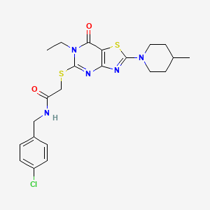 molecular formula C22H26ClN5O2S2 B2355398 N~1~-(4-氯苄基)-2-{[6-乙基-2-(4-甲基哌啶基)-7-氧代-6,7-二氢[1,3]噻唑并[4,5-d]嘧啶-5-基]硫代}乙酰胺 CAS No. 1207024-92-7