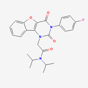 molecular formula C24H24FN3O4 B2356289 2-(3-(4-フルオロフェニル)-2,4-ジオキソ-3,4-ジヒドロベンゾフロ[3,2-d]ピリミジン-1(2H)-イル)-N,N-ジイソプロピルアセトアミド CAS No. 895792-32-2